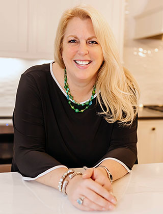 Profile Photo of Kim Cameron